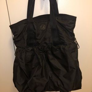 Lululemon bag